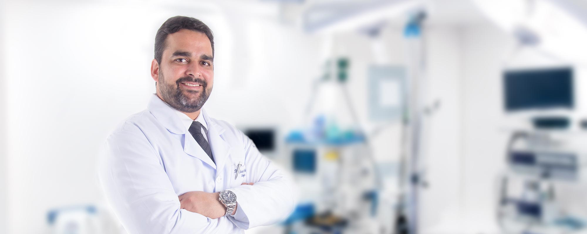 Dr. <span>Gustavo Mendonça</span>